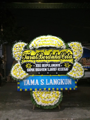 Papan Bunga Duka di Bawolato